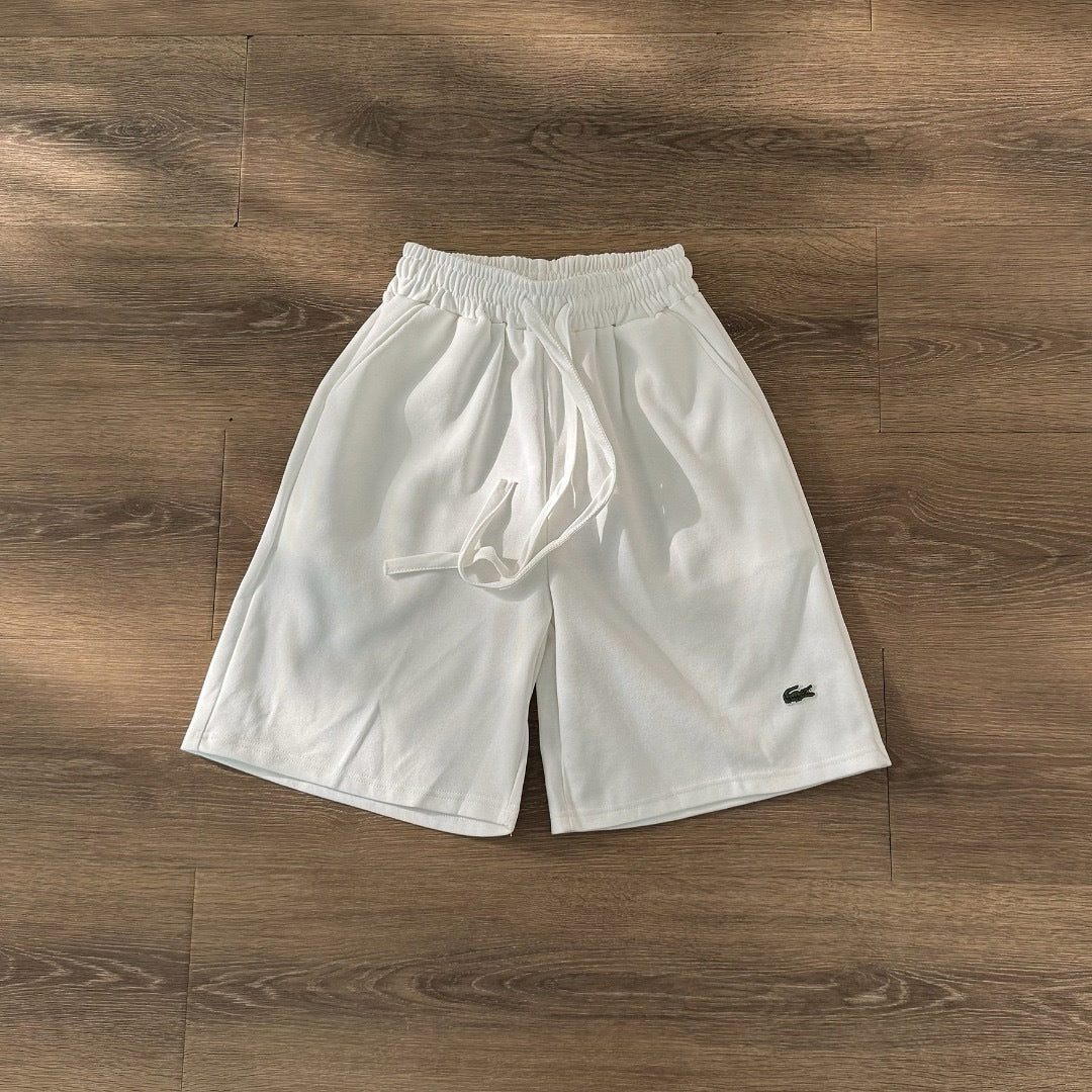 Lacoste-Shots