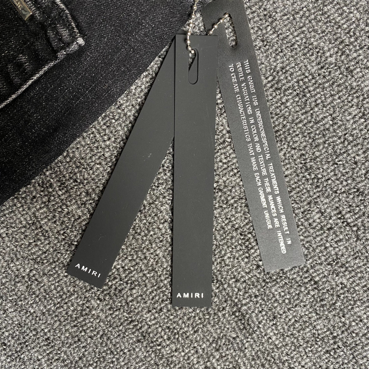 Jeans Amiri ajustados