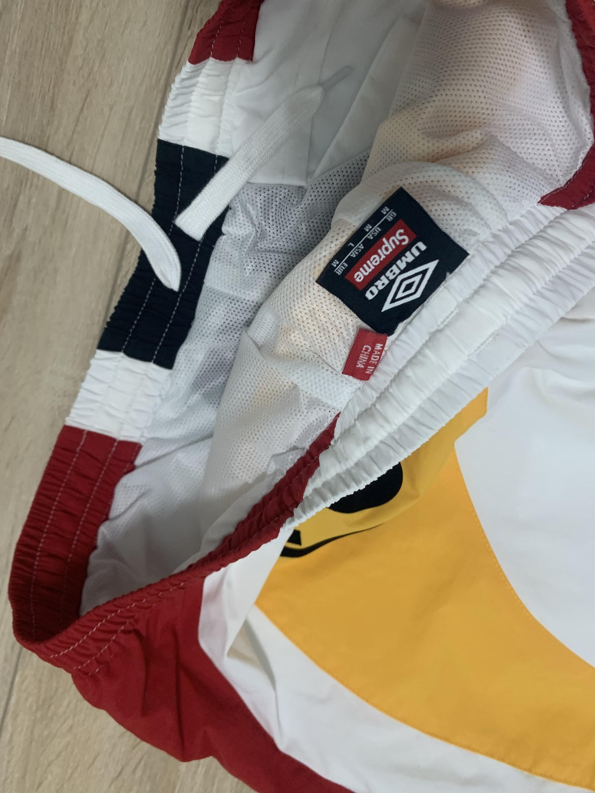 Pantaloni della tuta Supreme x Umbro