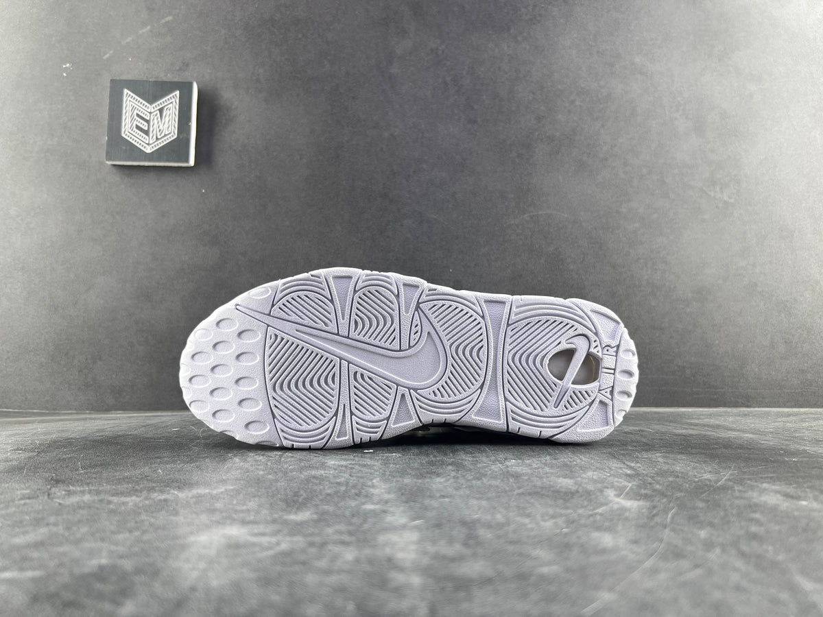 Nike Air More Uptempo "Triple White"