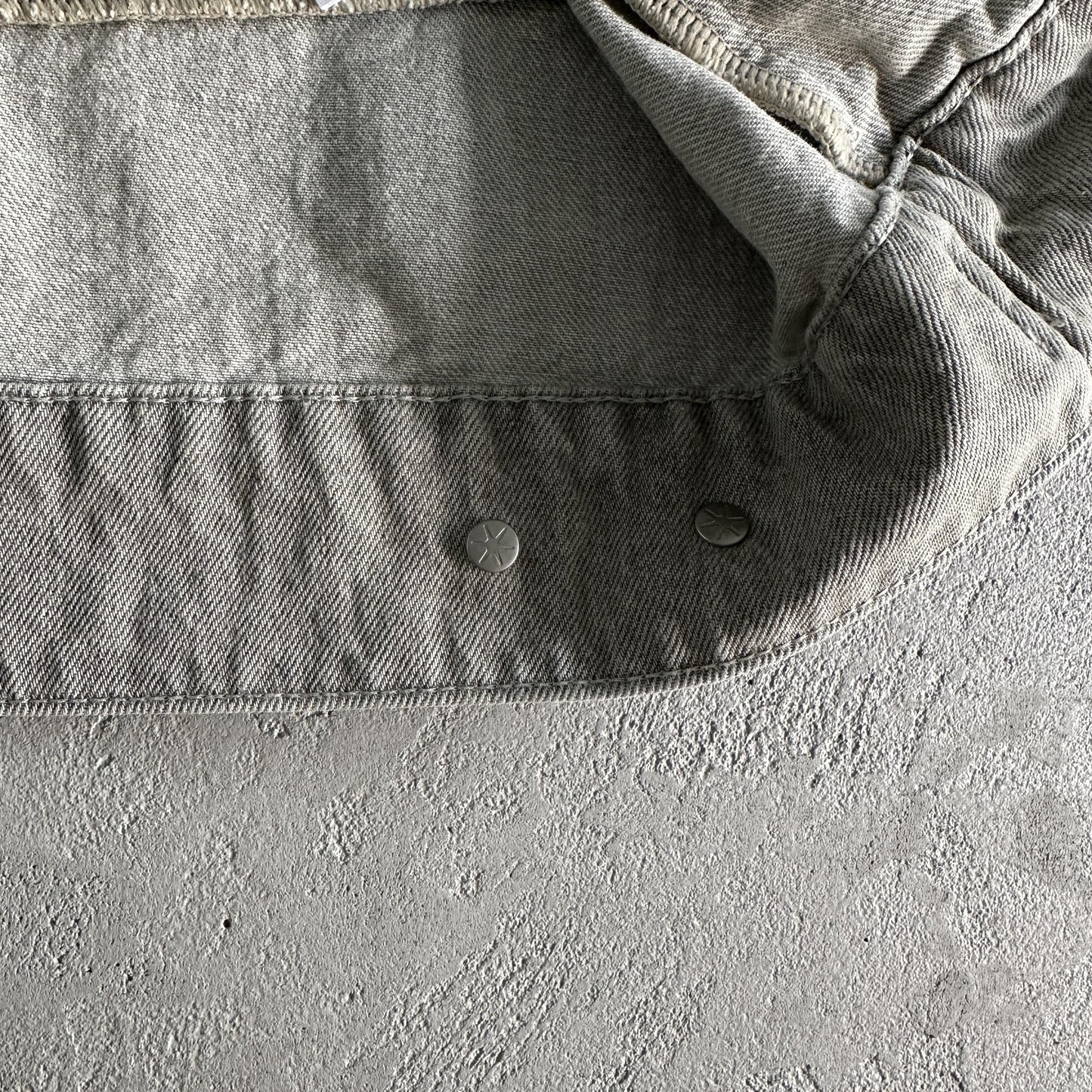 Corteiz Veste en Jean Gris