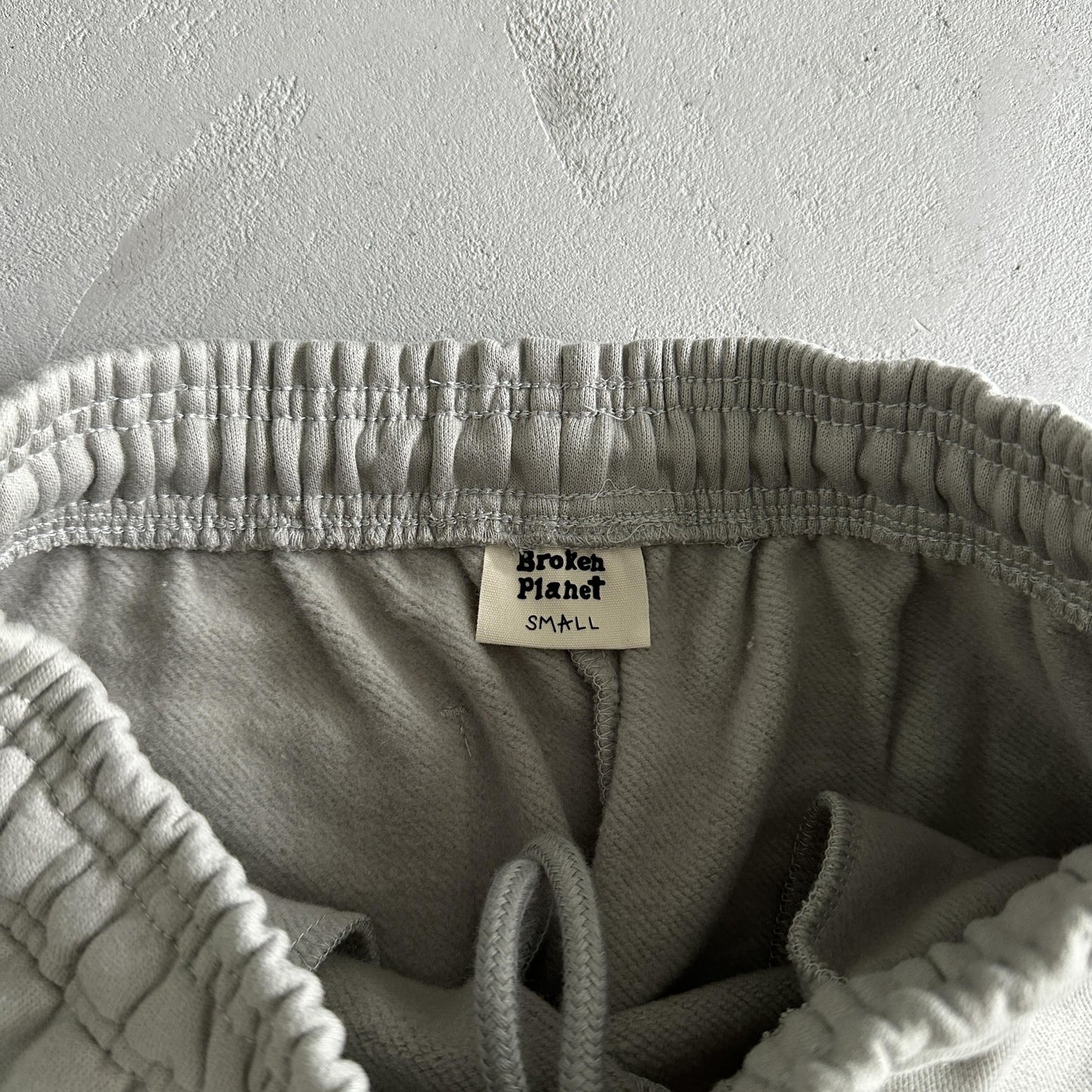 Combinaison zippée cassée en P