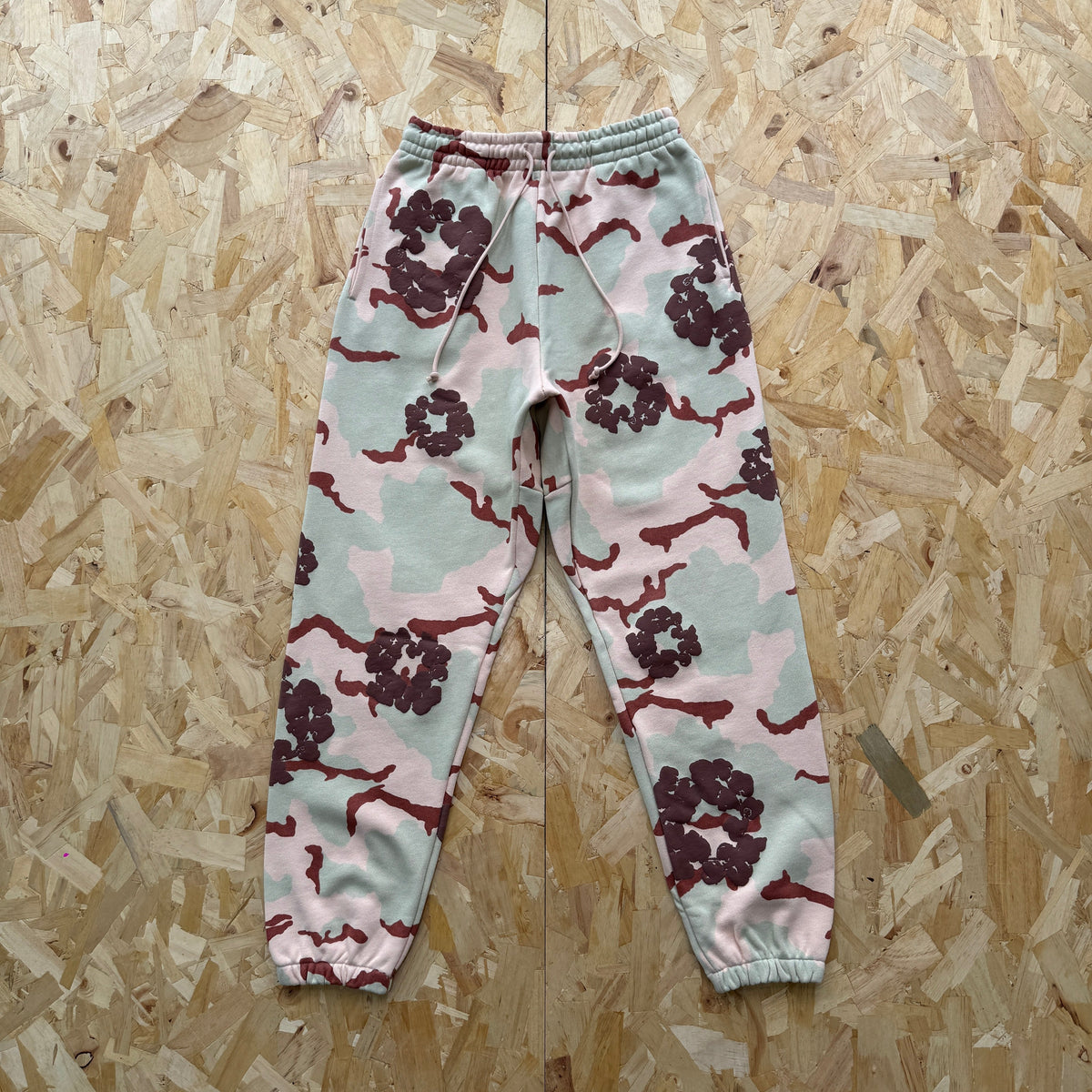 Denim Tears Camo-Hosen 4+