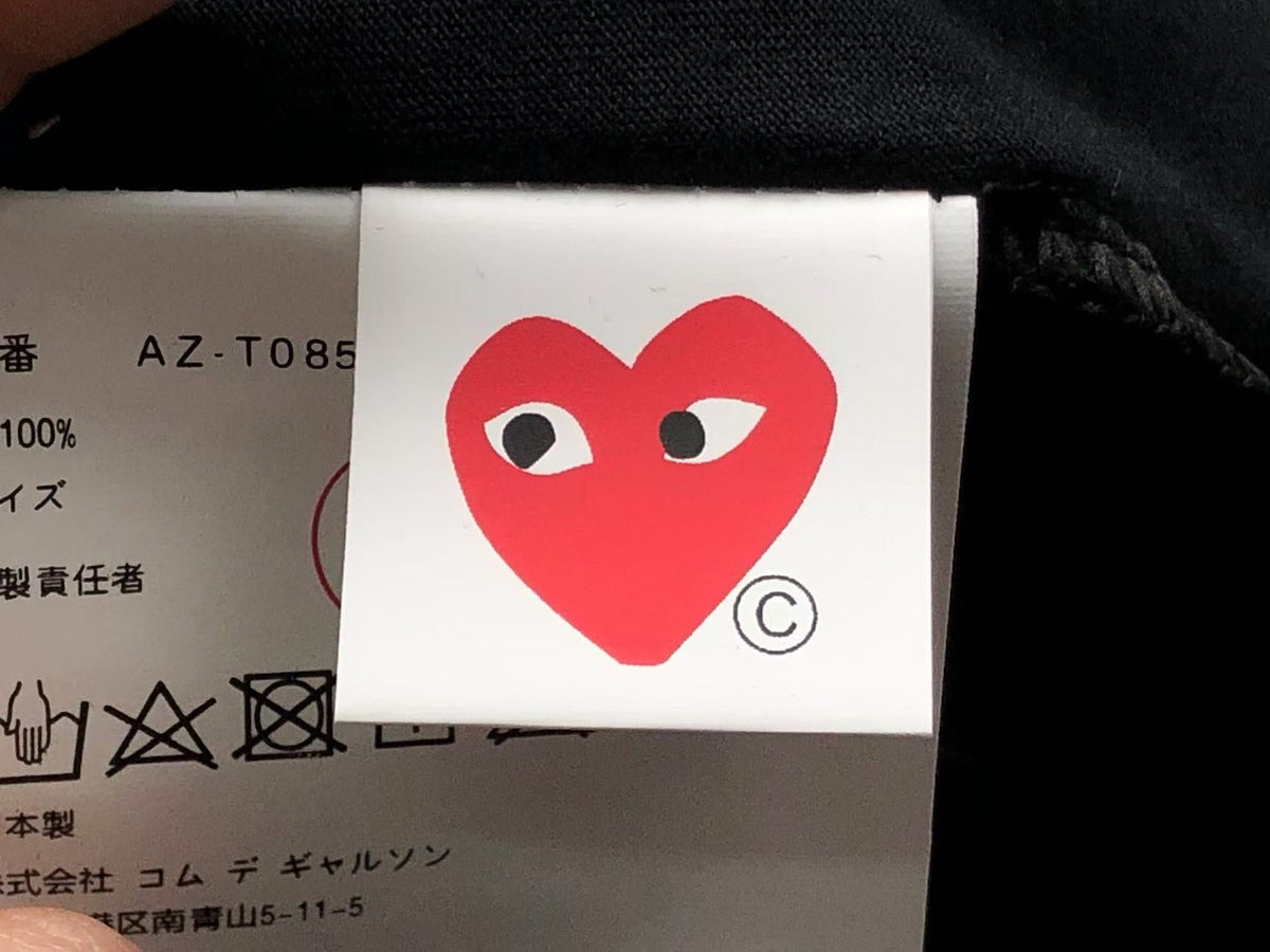 Camiseta Comme des Garçons