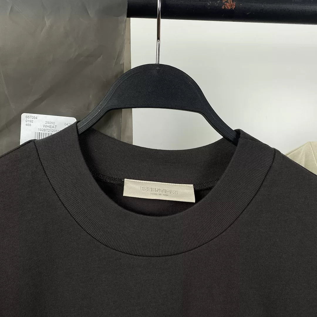 Camiseta FOG X Essentials 1977