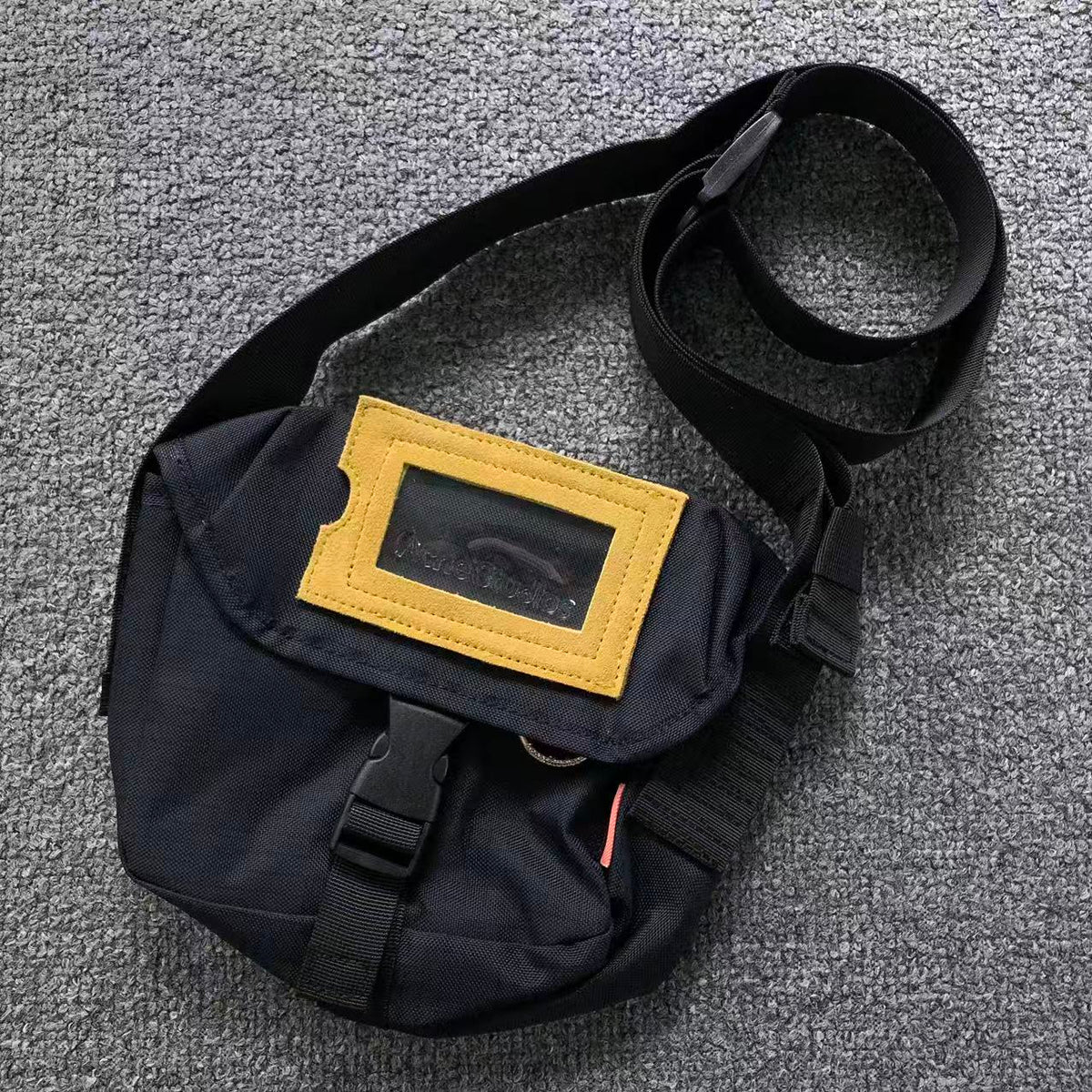 Acne Studios Tasche