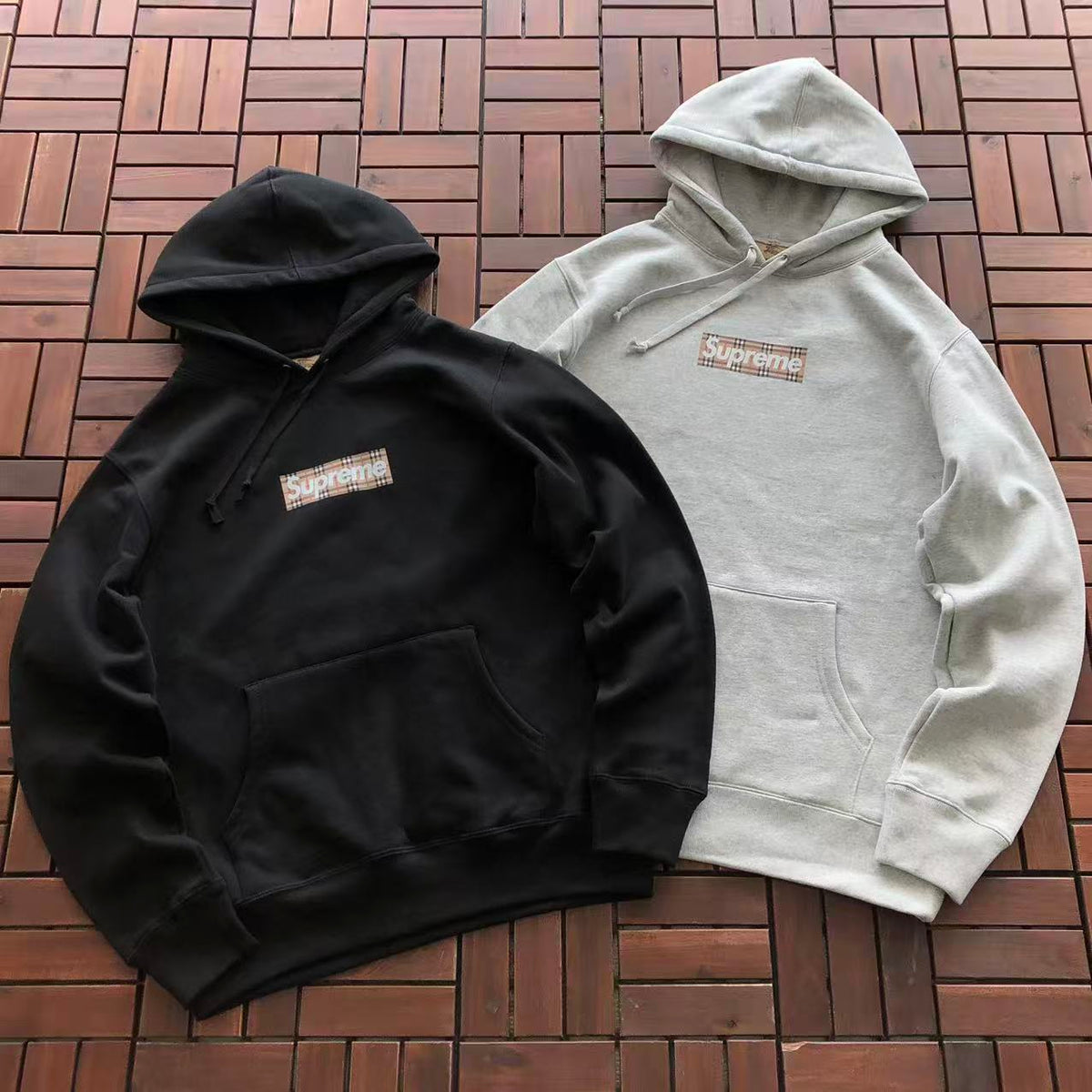 Sudadera con capucha BB