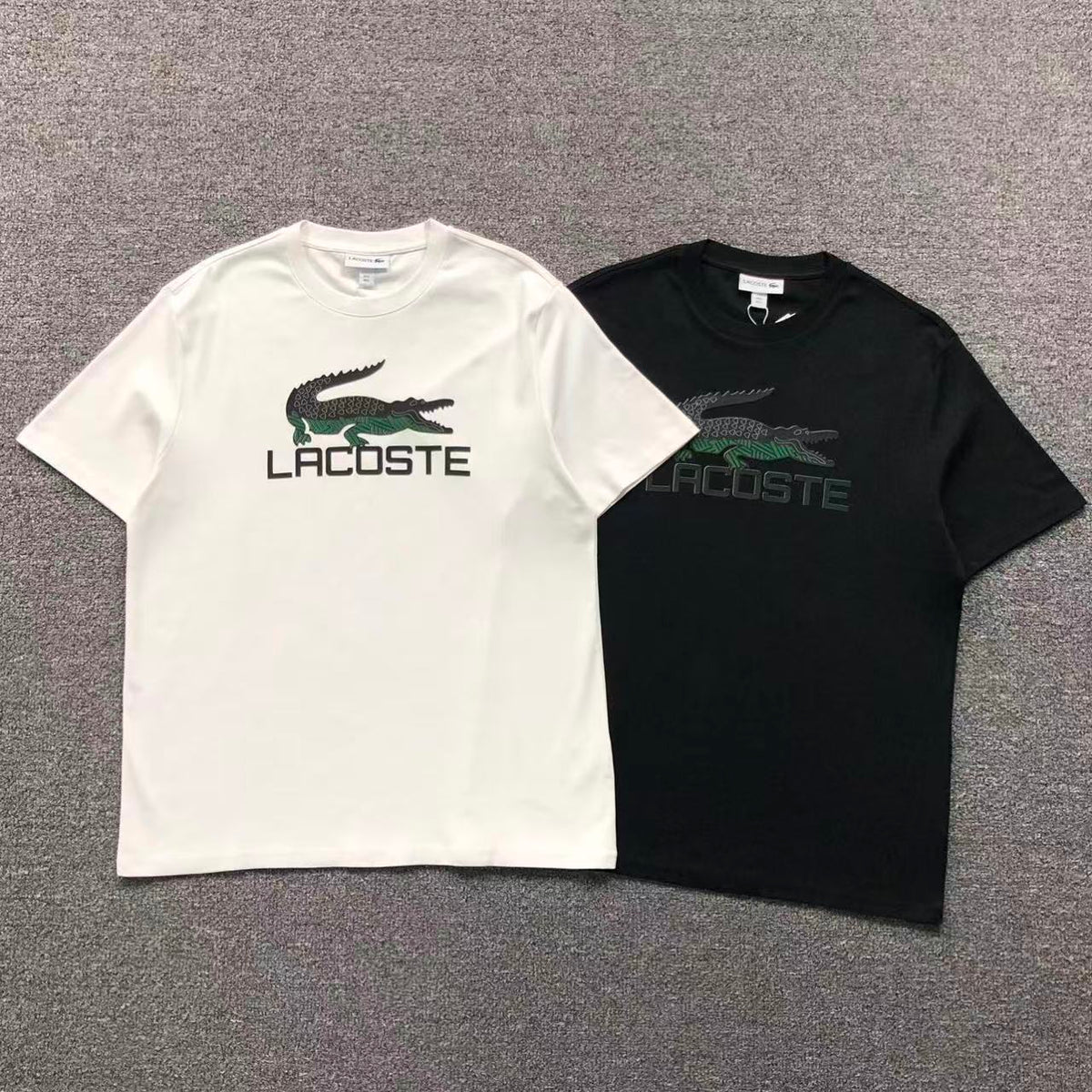 Klassisches T-Shirt