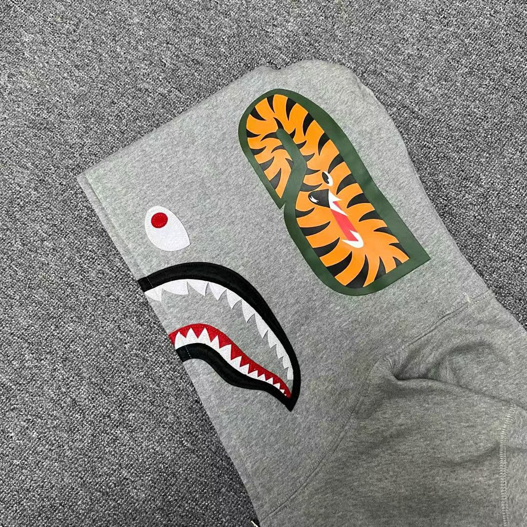 Sudadera con capucha Bp