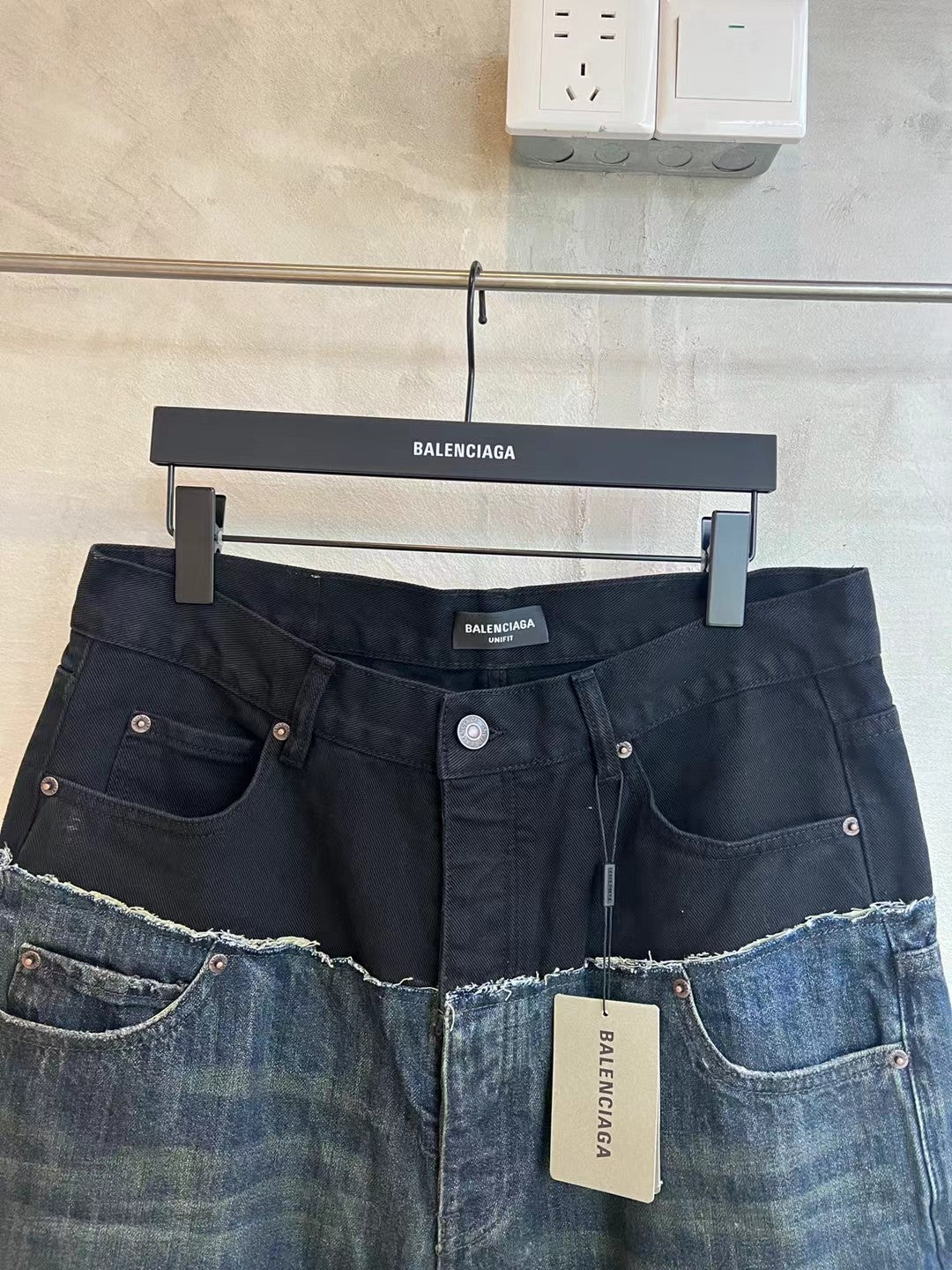 Pantalon Balenciaga 2+