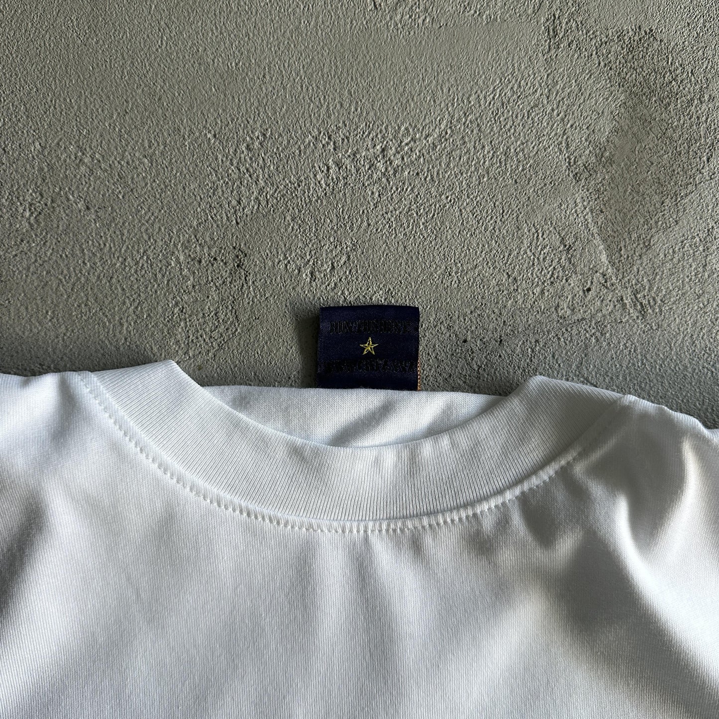 T-shirt Corteiz Mains Ensemble