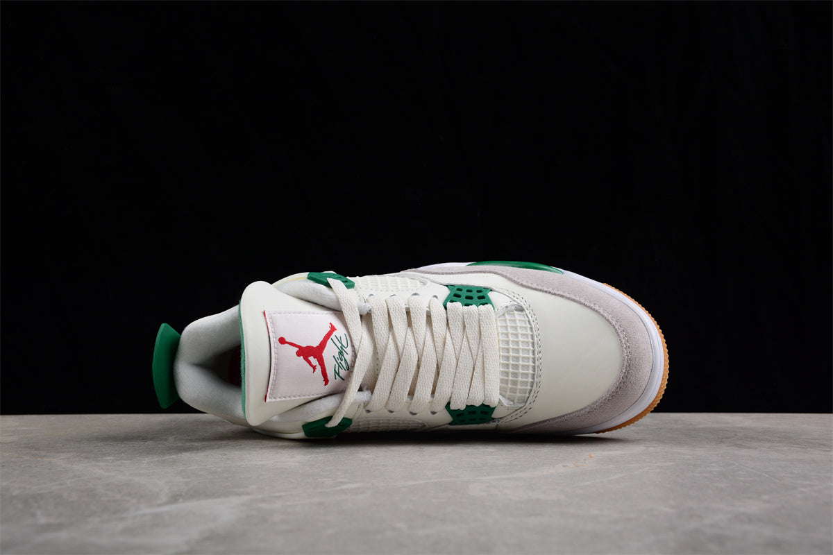 AJ 4 Vert sapin turquoise