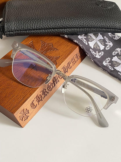 Lunettes Chrome Hearts