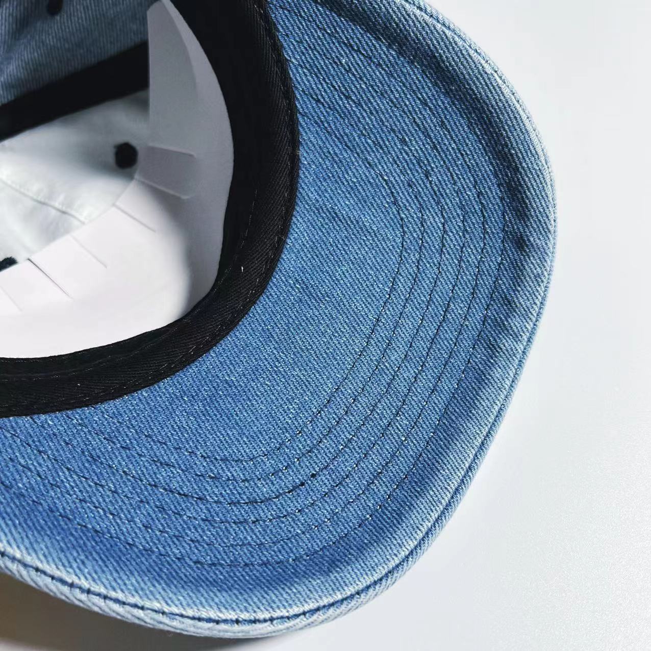 CASQUETTE EN JEAN DÉLAVÉ BUR x SUPREME