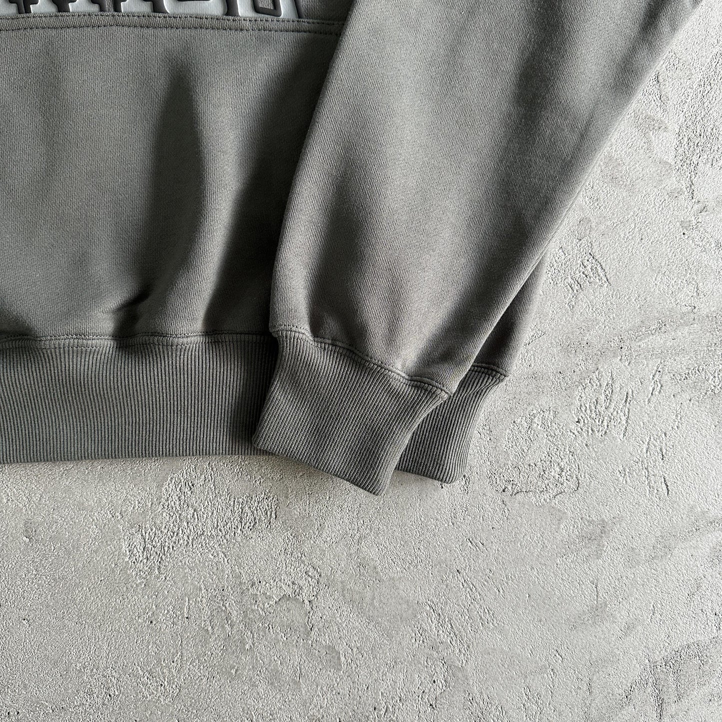 Sweat à capuche Broken P Chaos