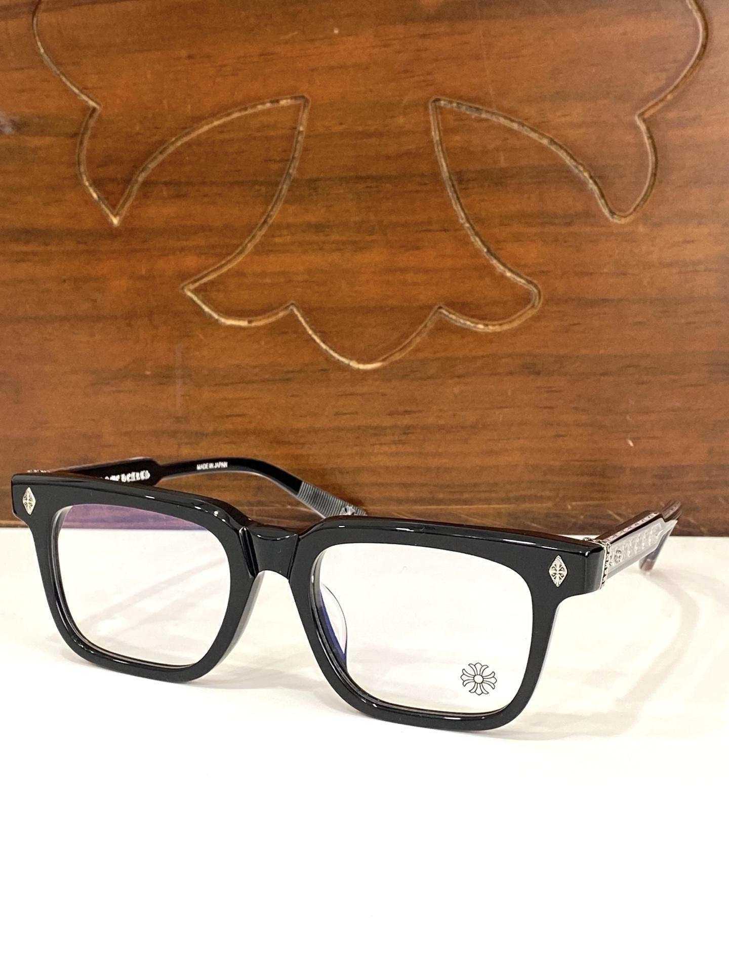 Lunettes Chrome Hearts