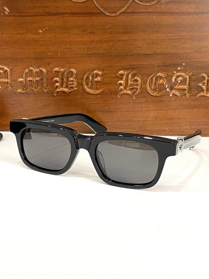 Lunettes Chrome Hearts