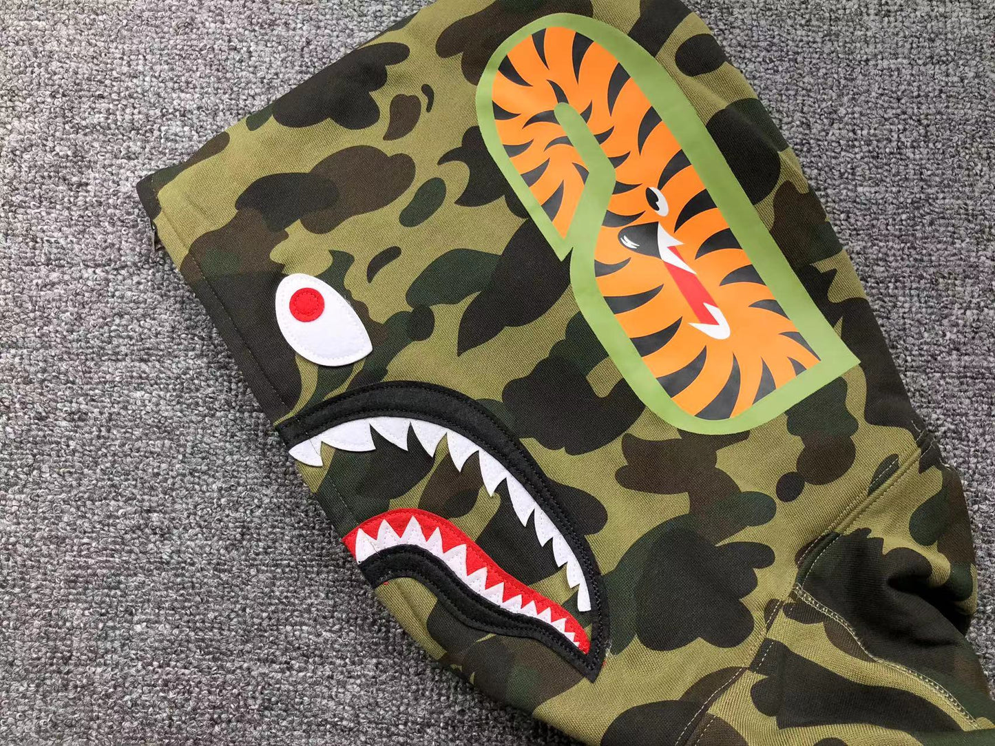Sweat à capuche Bape