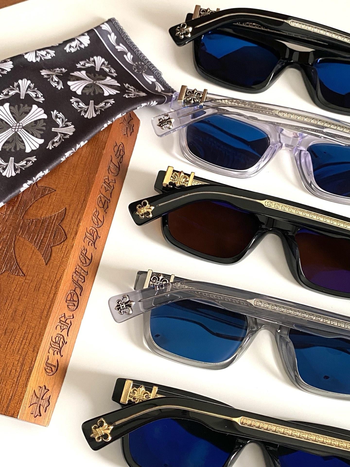 Lunettes Chrome Hearts