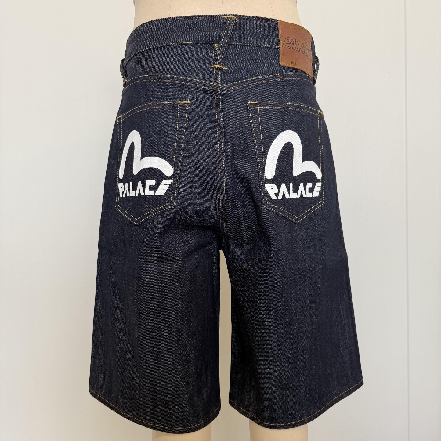 Shorts Evisu x Palace 2+