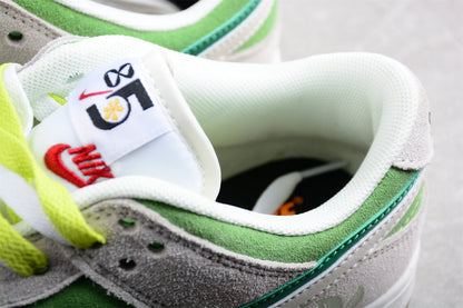 Nike Dunk Low SE 85 Aguacate