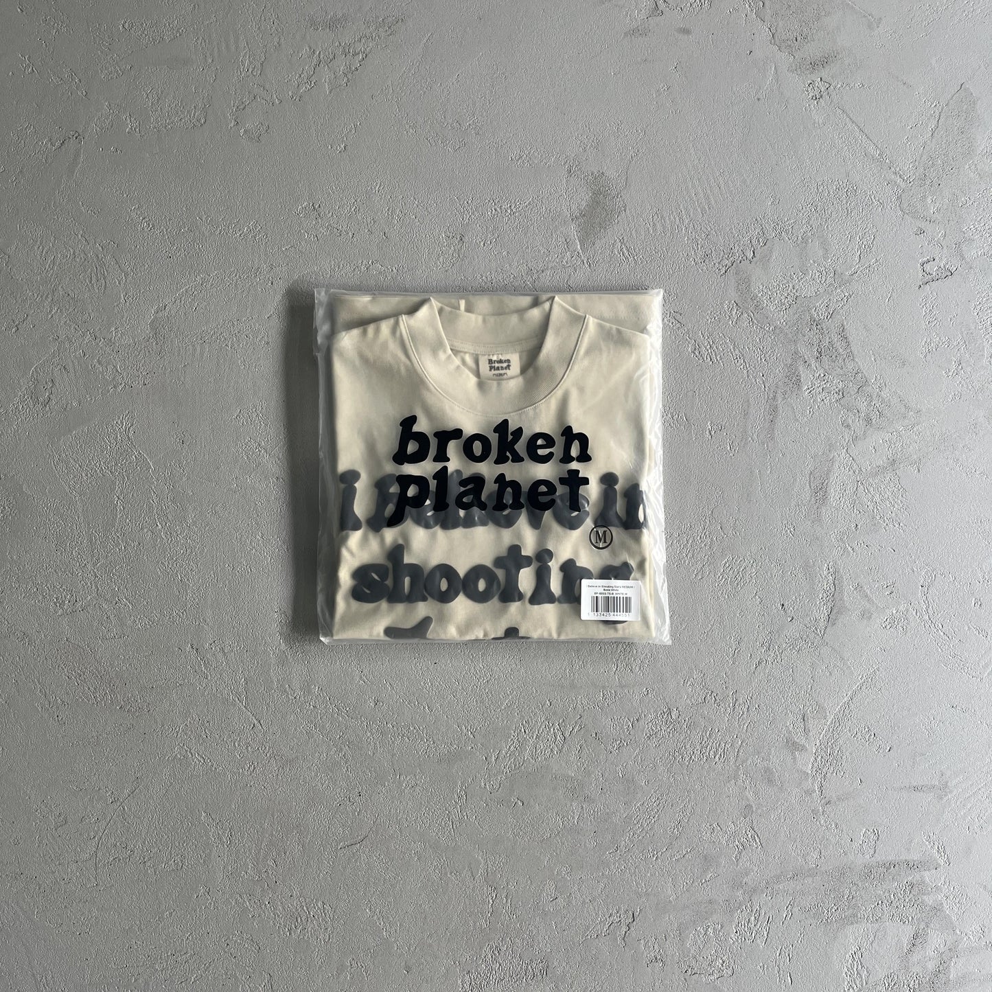 T-shirt cassé « I Believe In Shooting Stars »