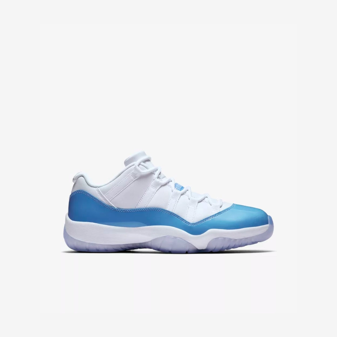 AJ 11 Low "Blanco y Azul Universitario"