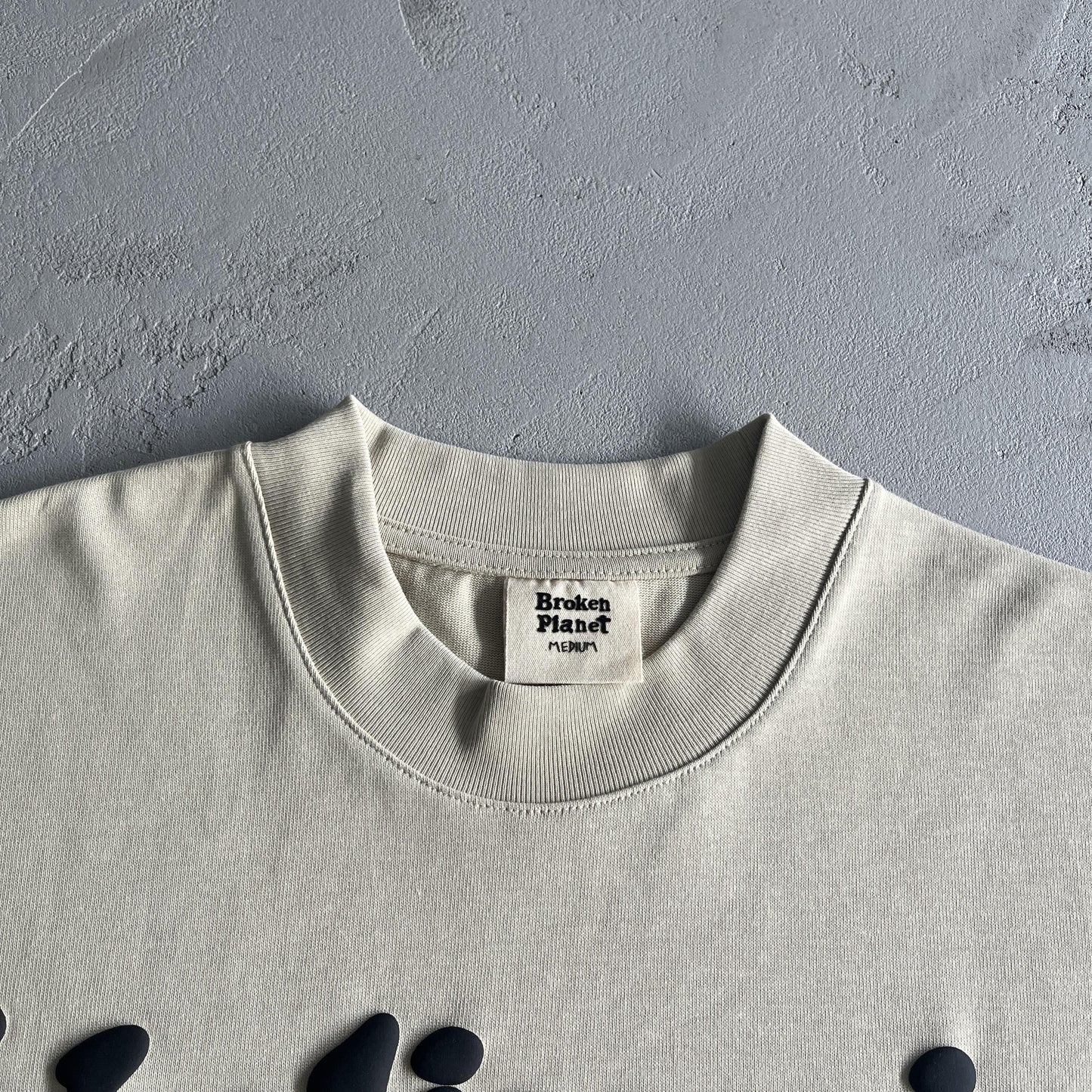 T-shirt cassé « I Believe In Shooting Stars »