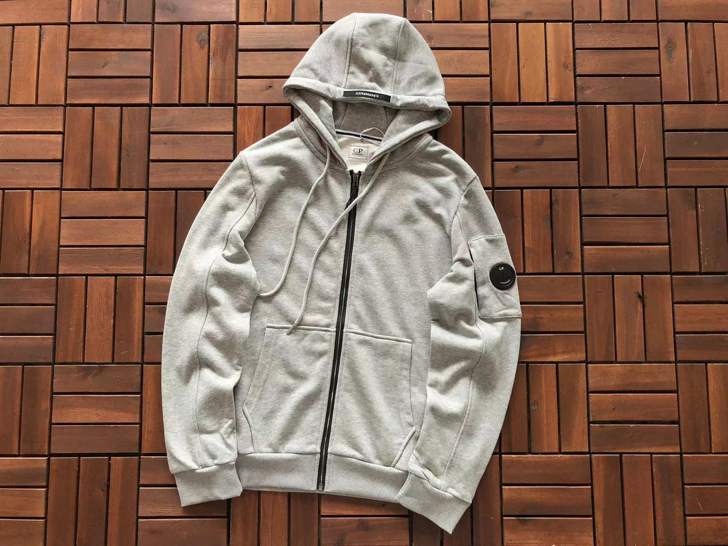 Sweat à capuche zippé C.P. Company