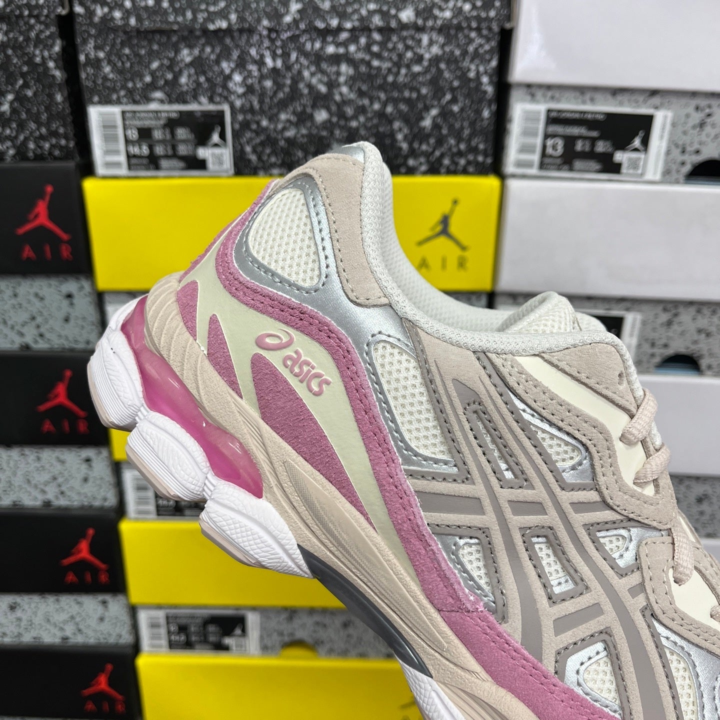 ASICS Gel-NYC Crème et Beige Minéral