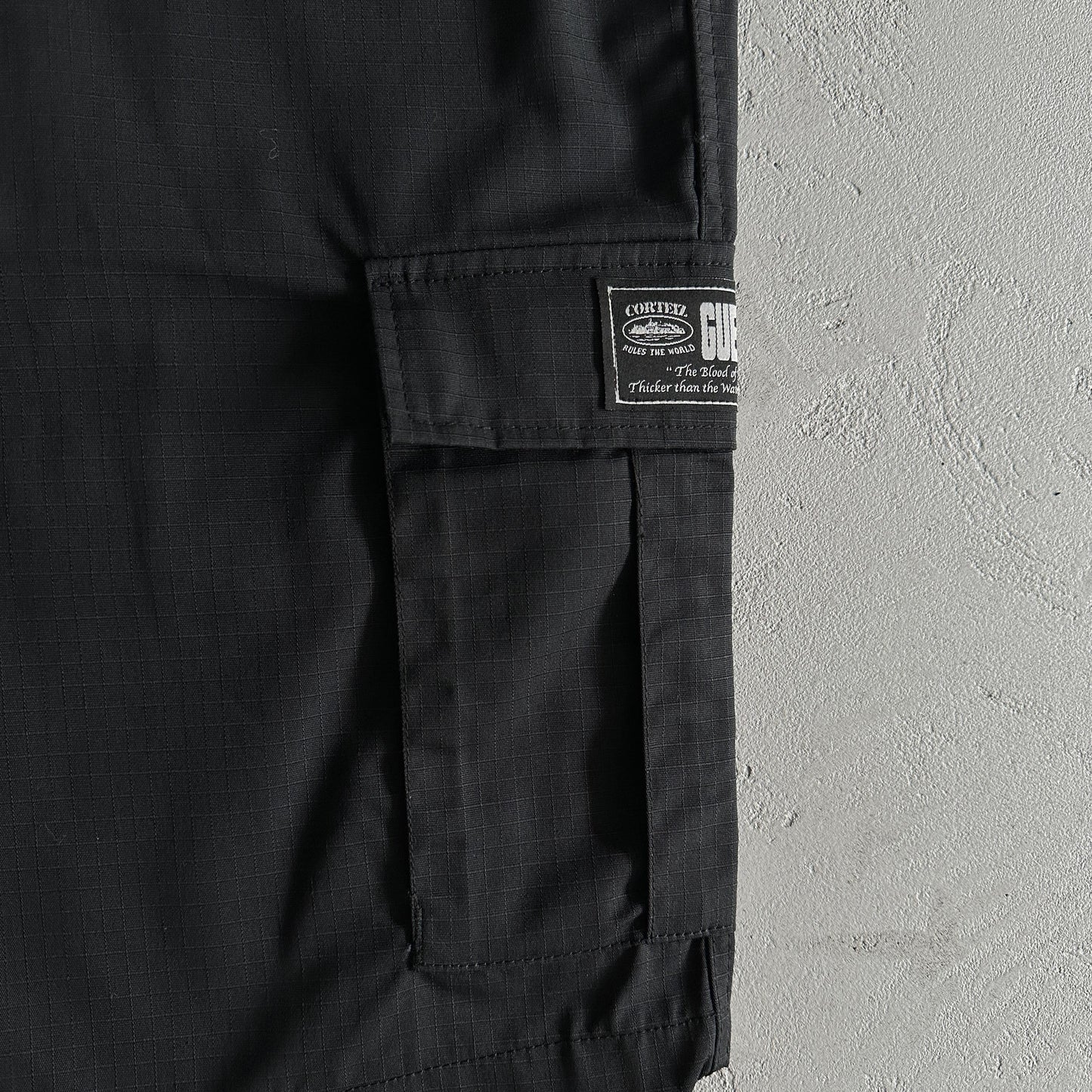 Shorts cargo noirs Corteiz