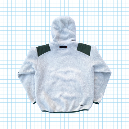 Pile ACG Nike Supreme
