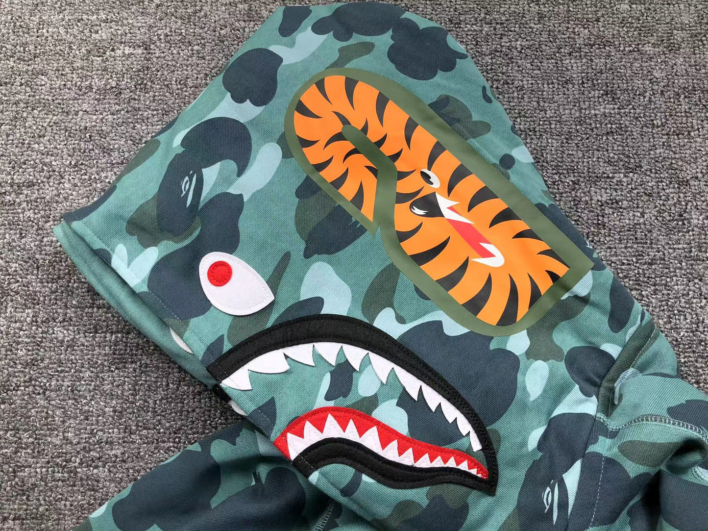 Sweat à capuche Bape