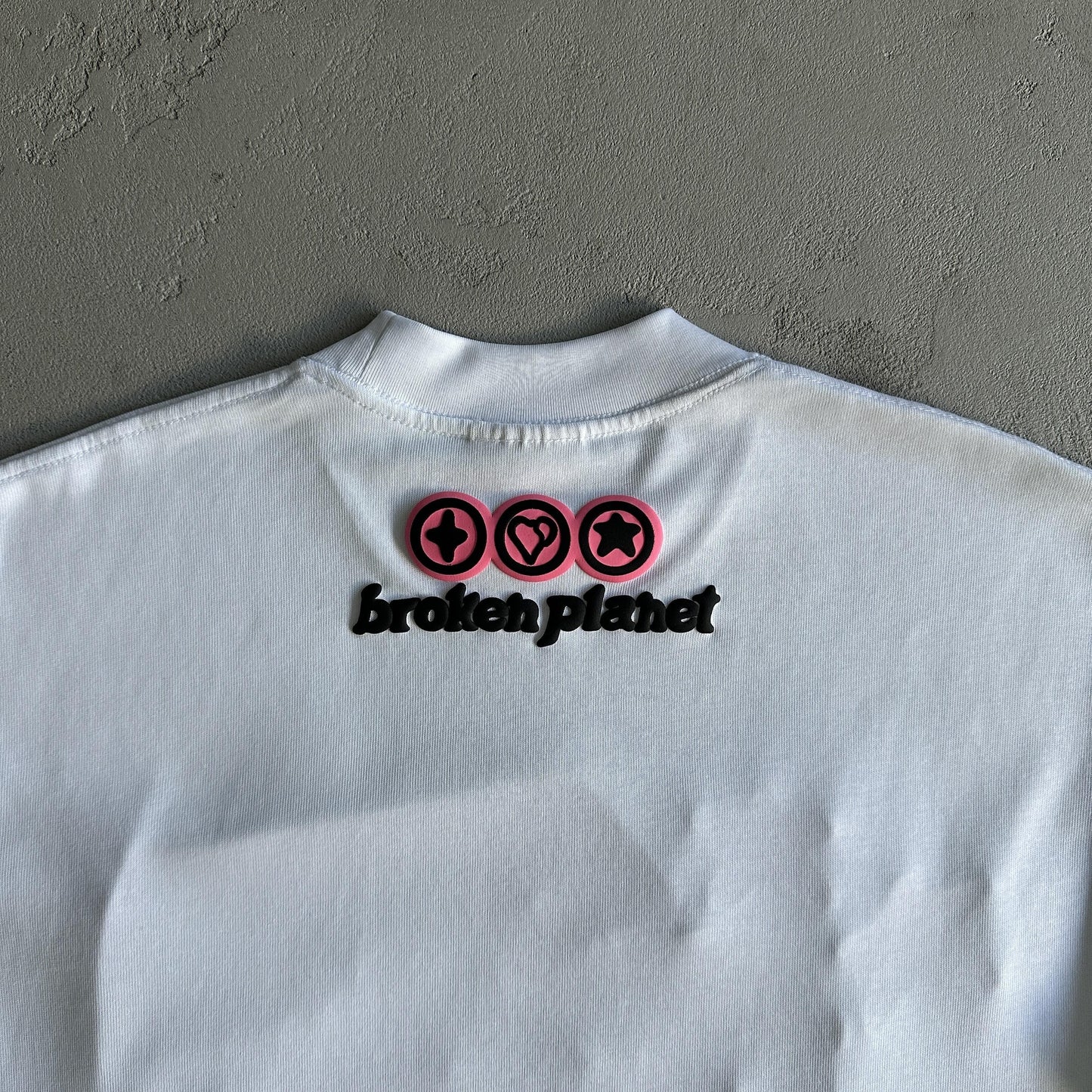 T-shirt cassé P Forever Yours