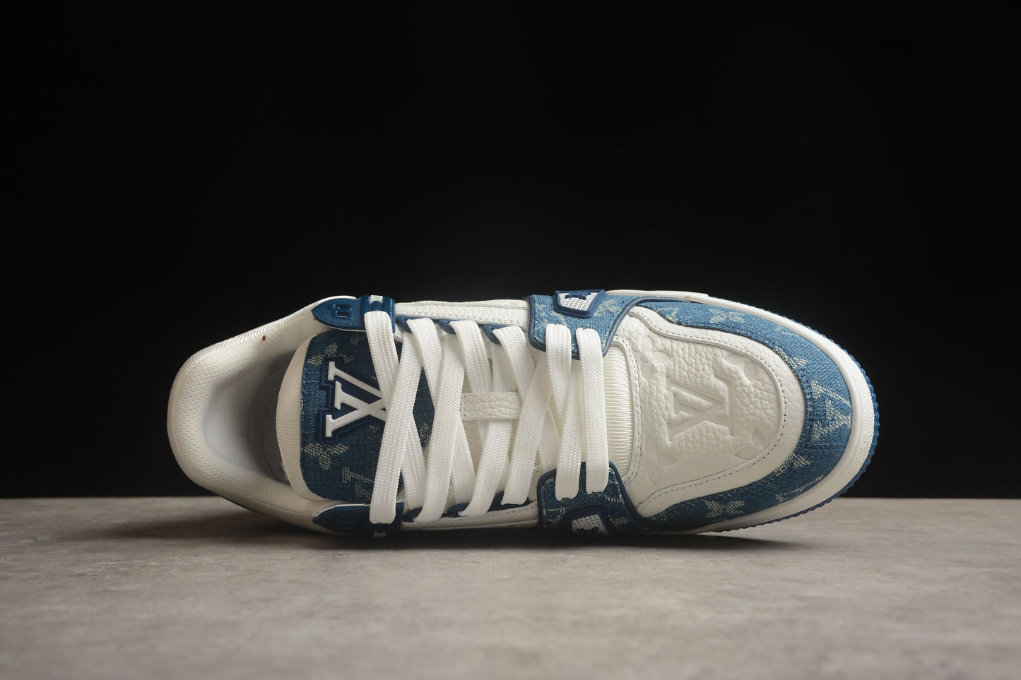 Entraîneur LV