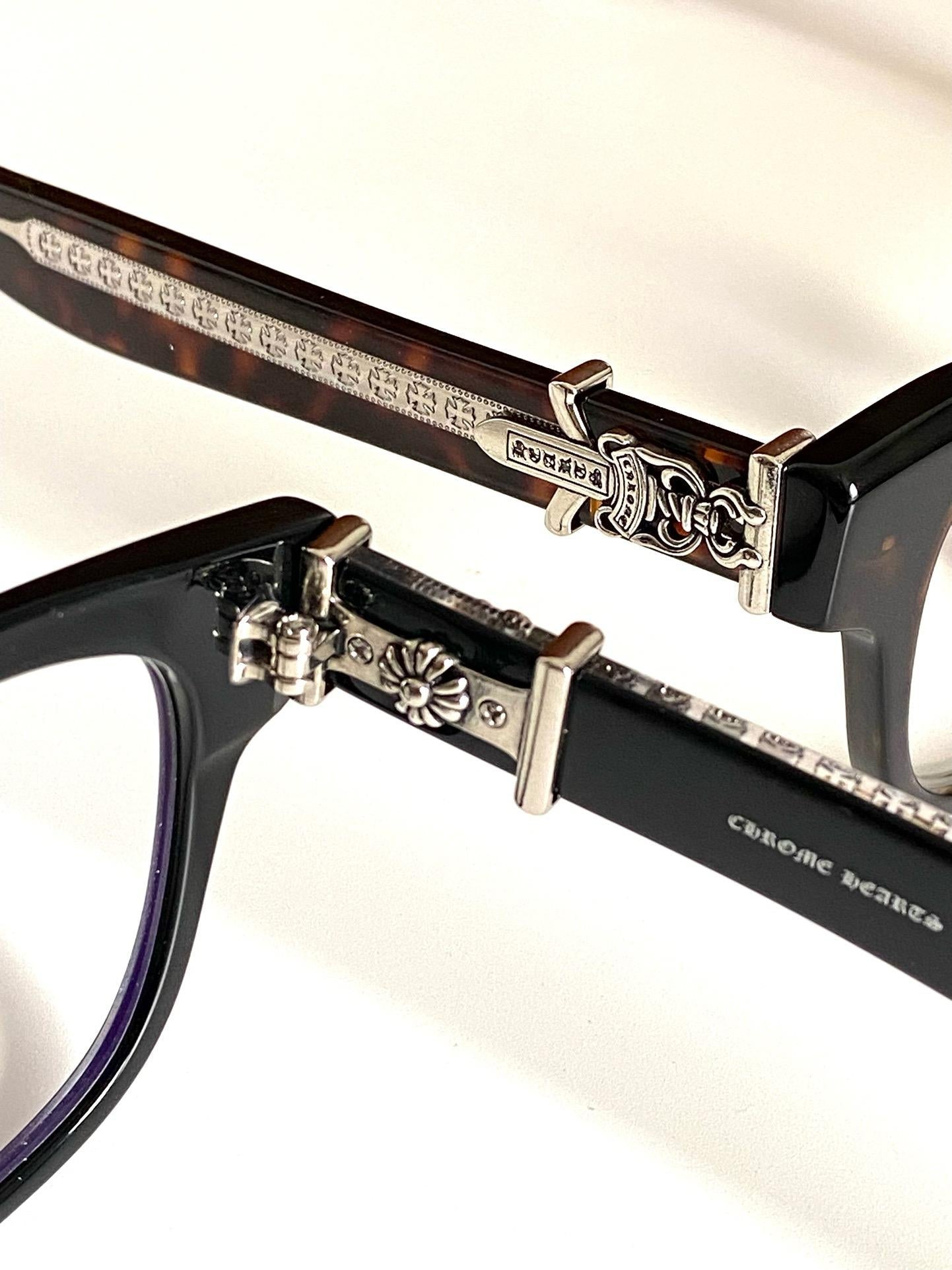 Lunettes Chrome Hearts
