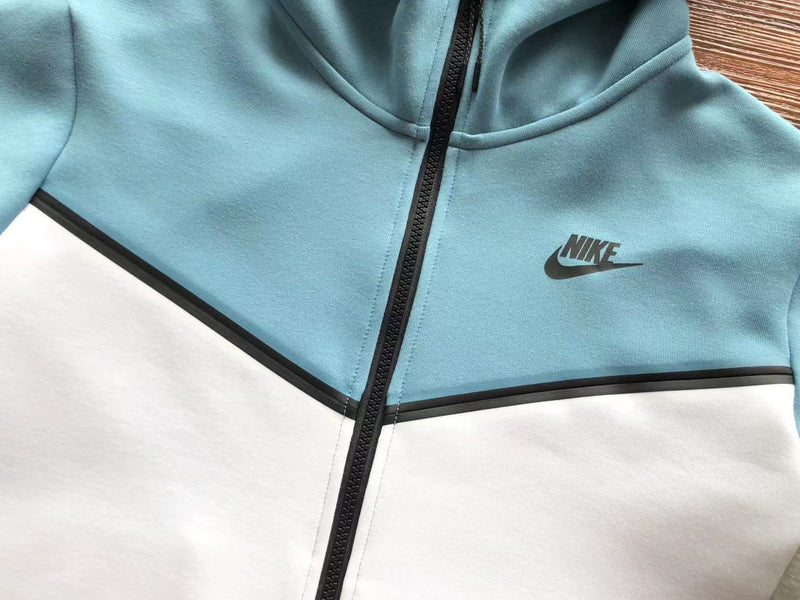 Nike Sportswear Techfleece Suit