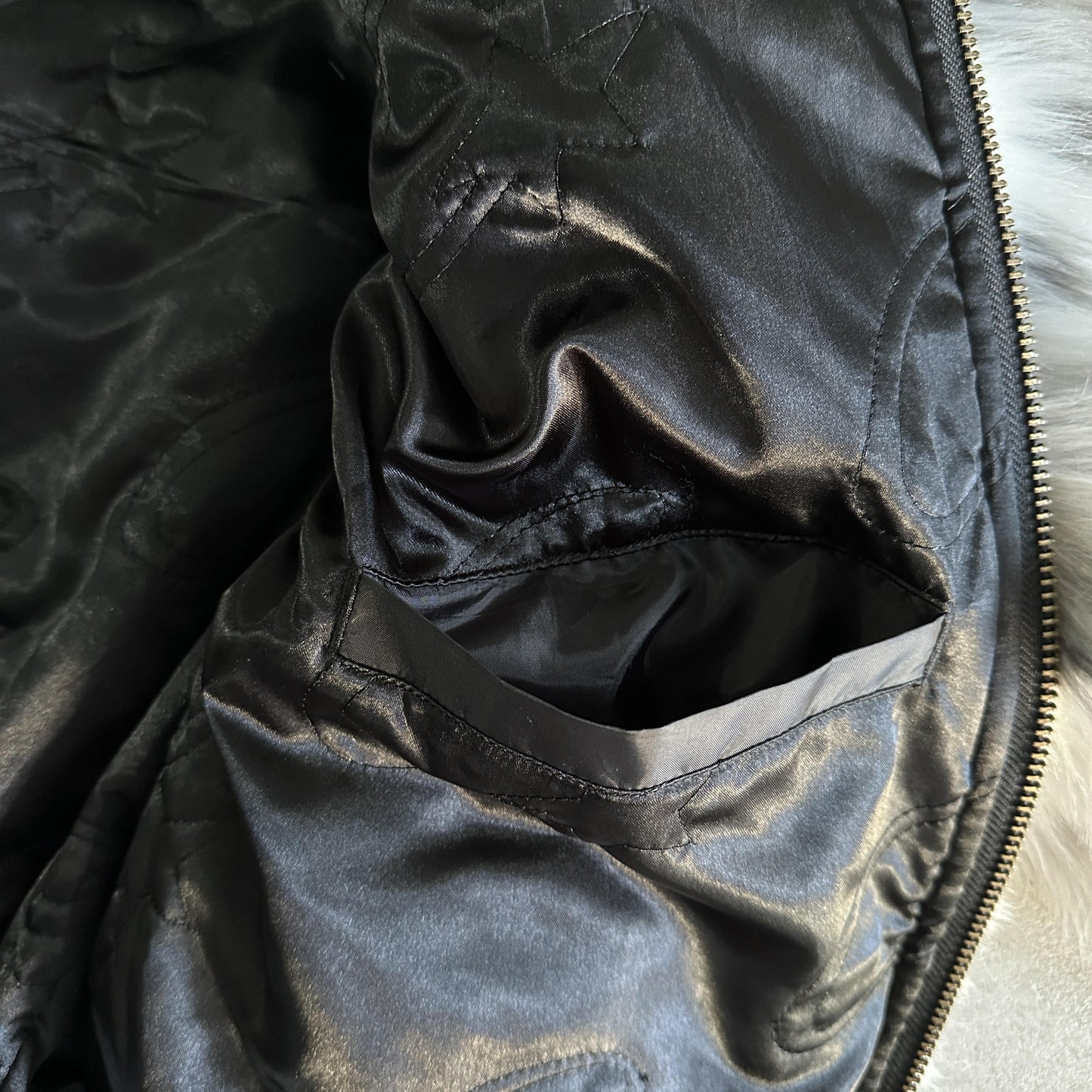 Veste à Capuche en Fourrure Corteiz
