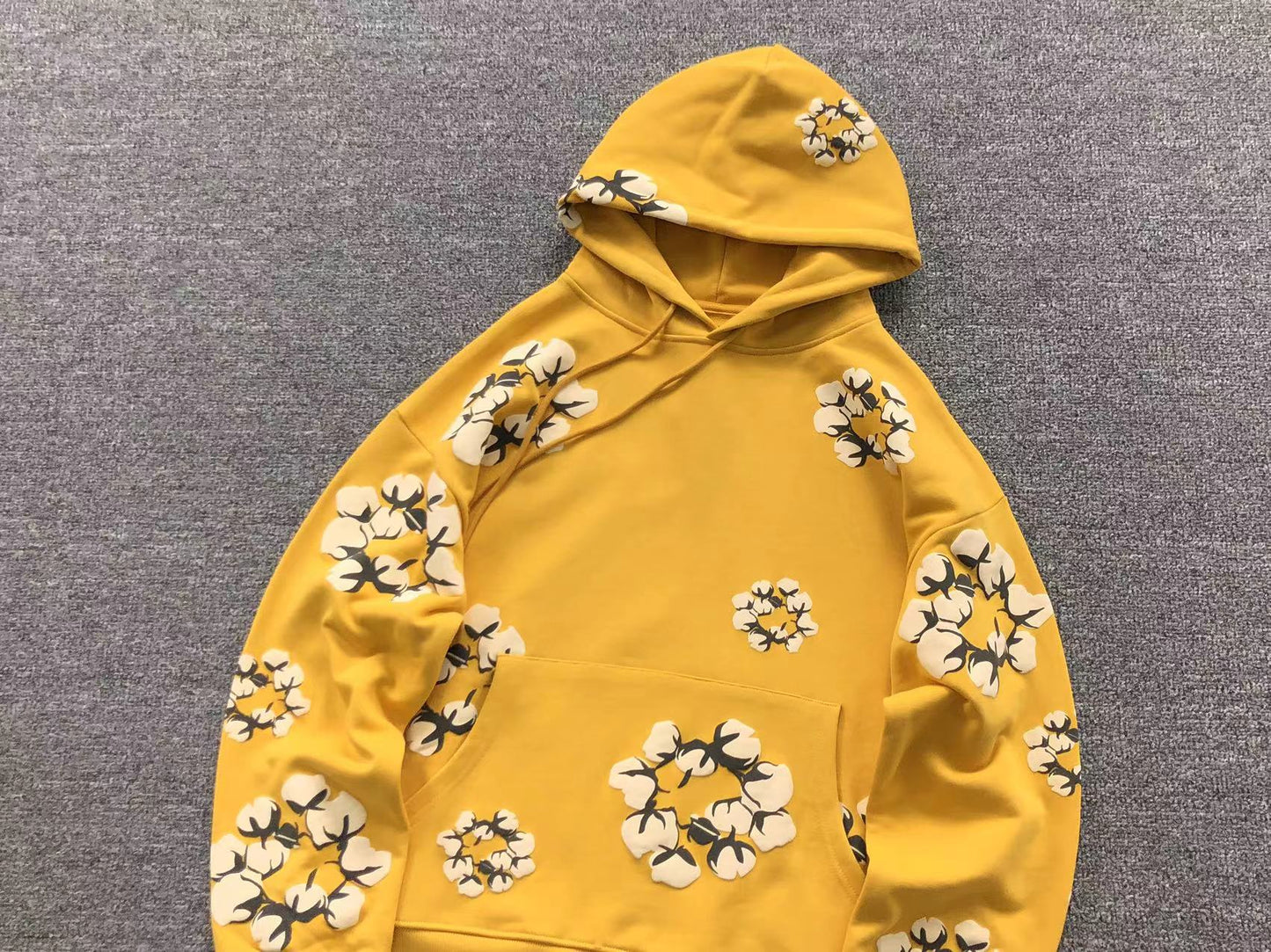 Costume Denim Tears