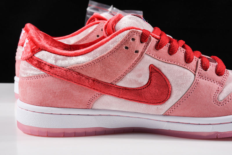 Nike SB Dunk Low x StrangeLove Skateboards