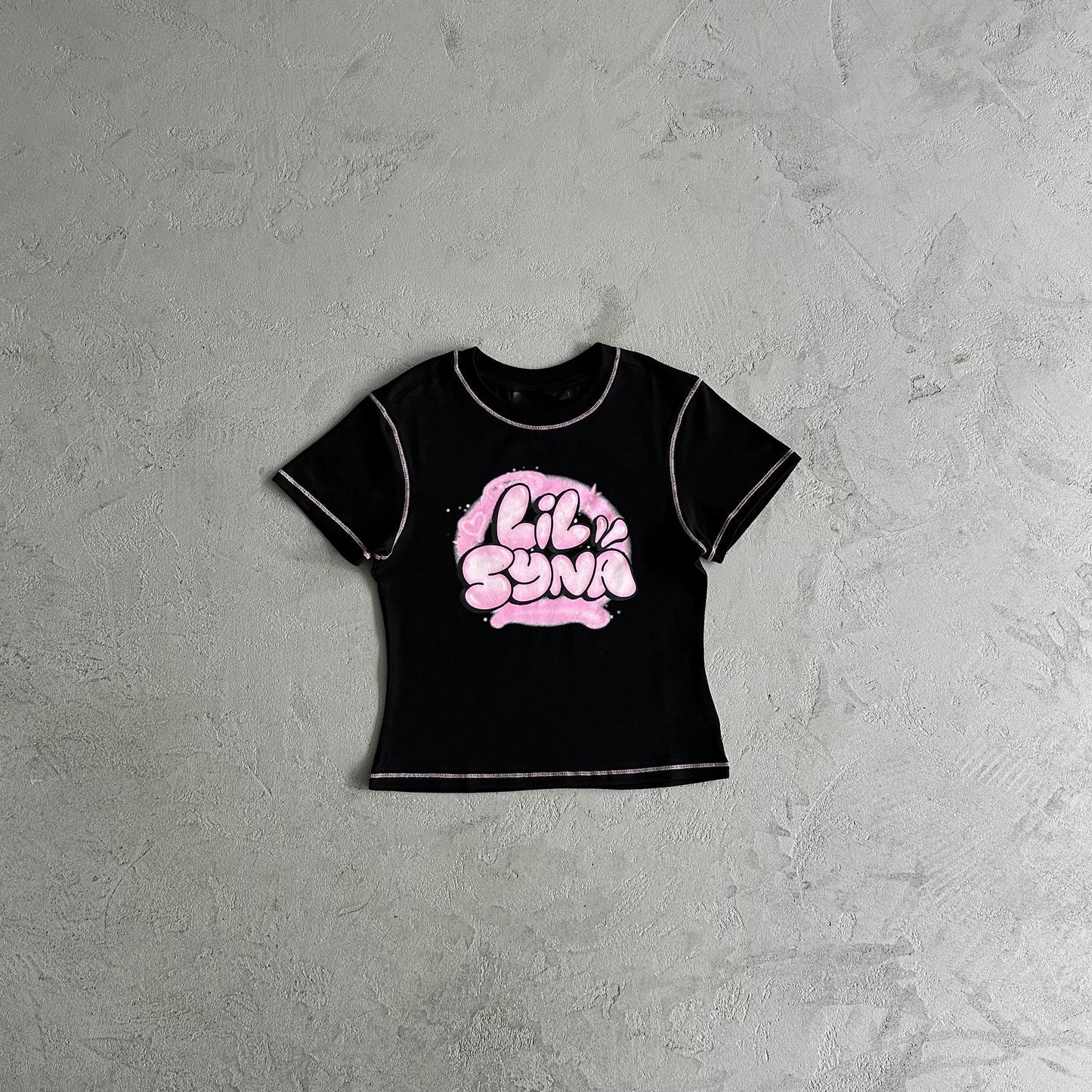T-shirt court Synaworld pour femme