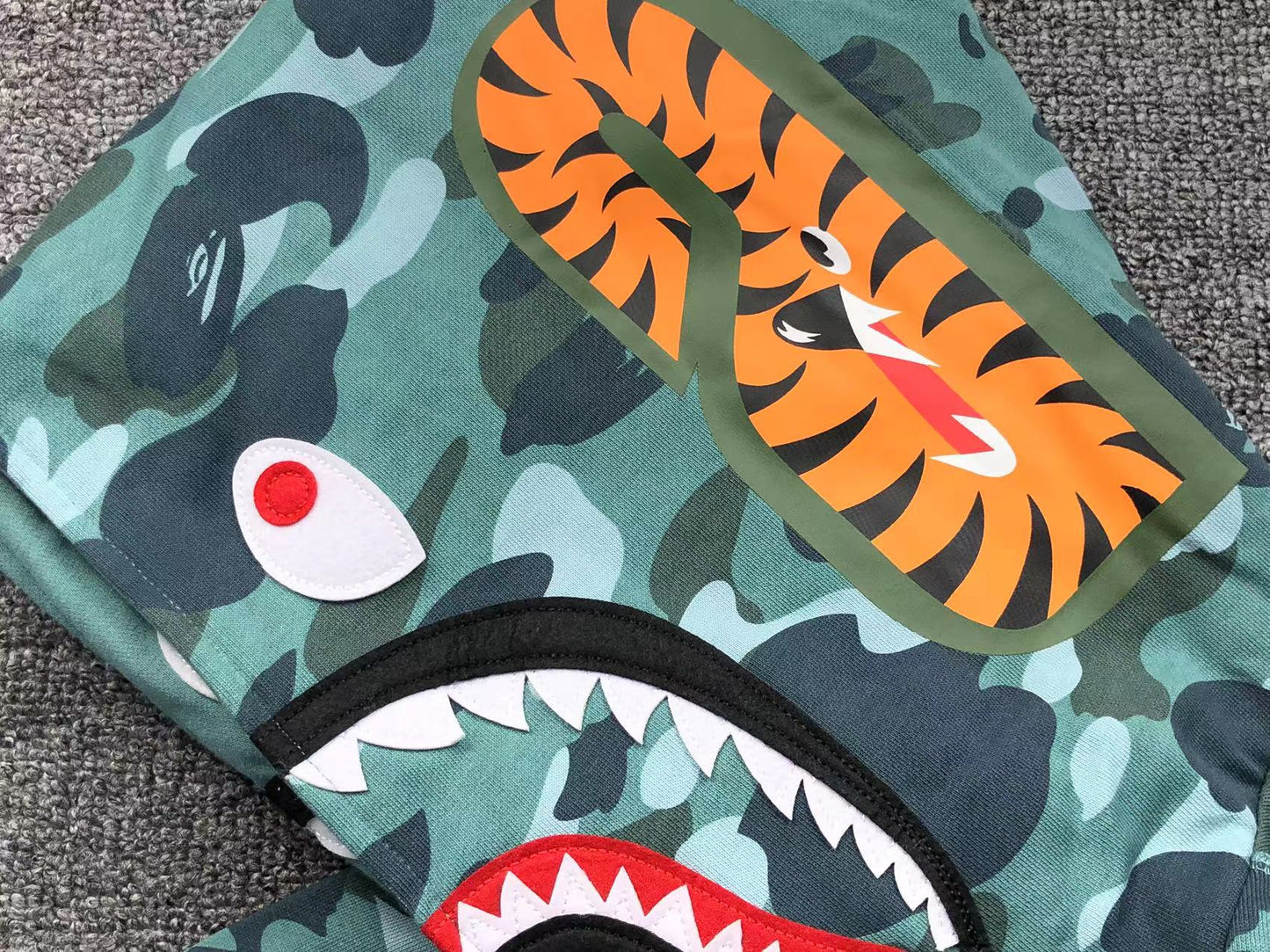 Sweat à capuche Bape