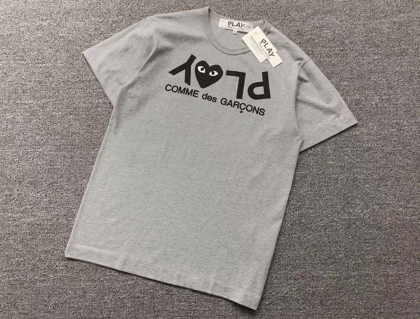 T-shirt Comme des Garçons