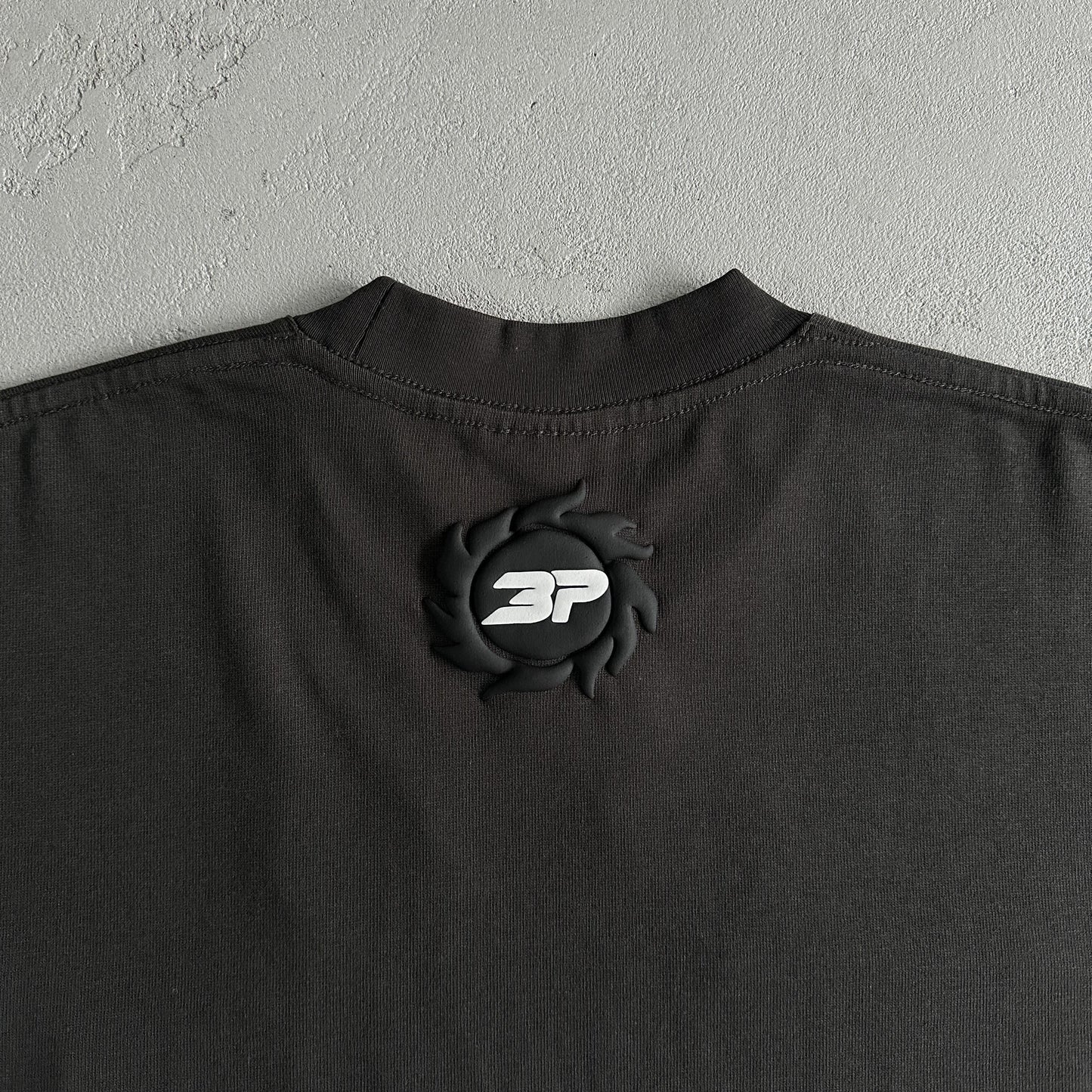 T-shirt Broken P Total Chaos