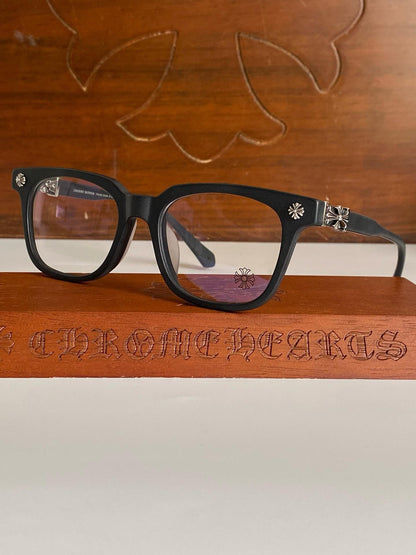 Lunettes Chrome Hearts