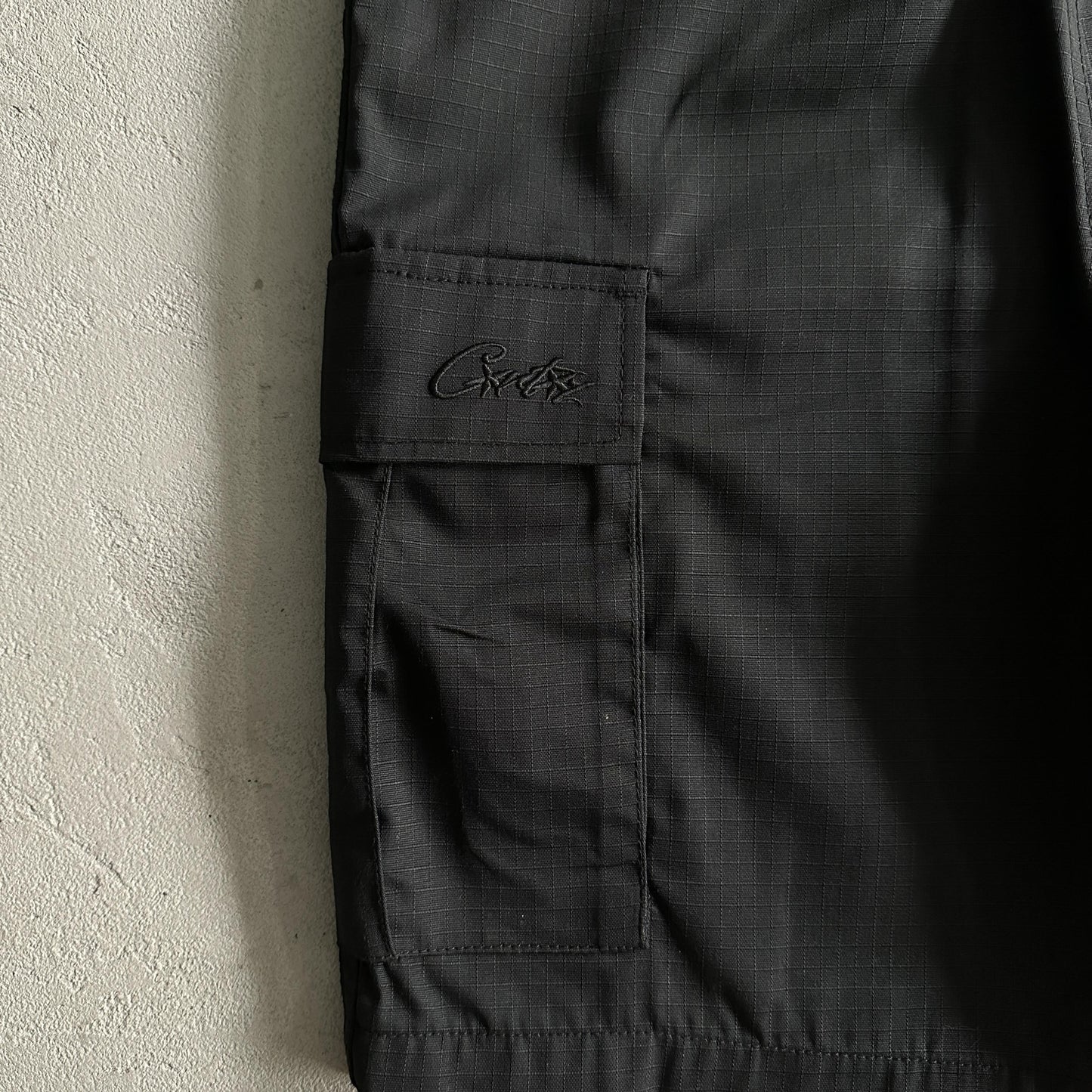 Shorts cargo noirs Corteiz