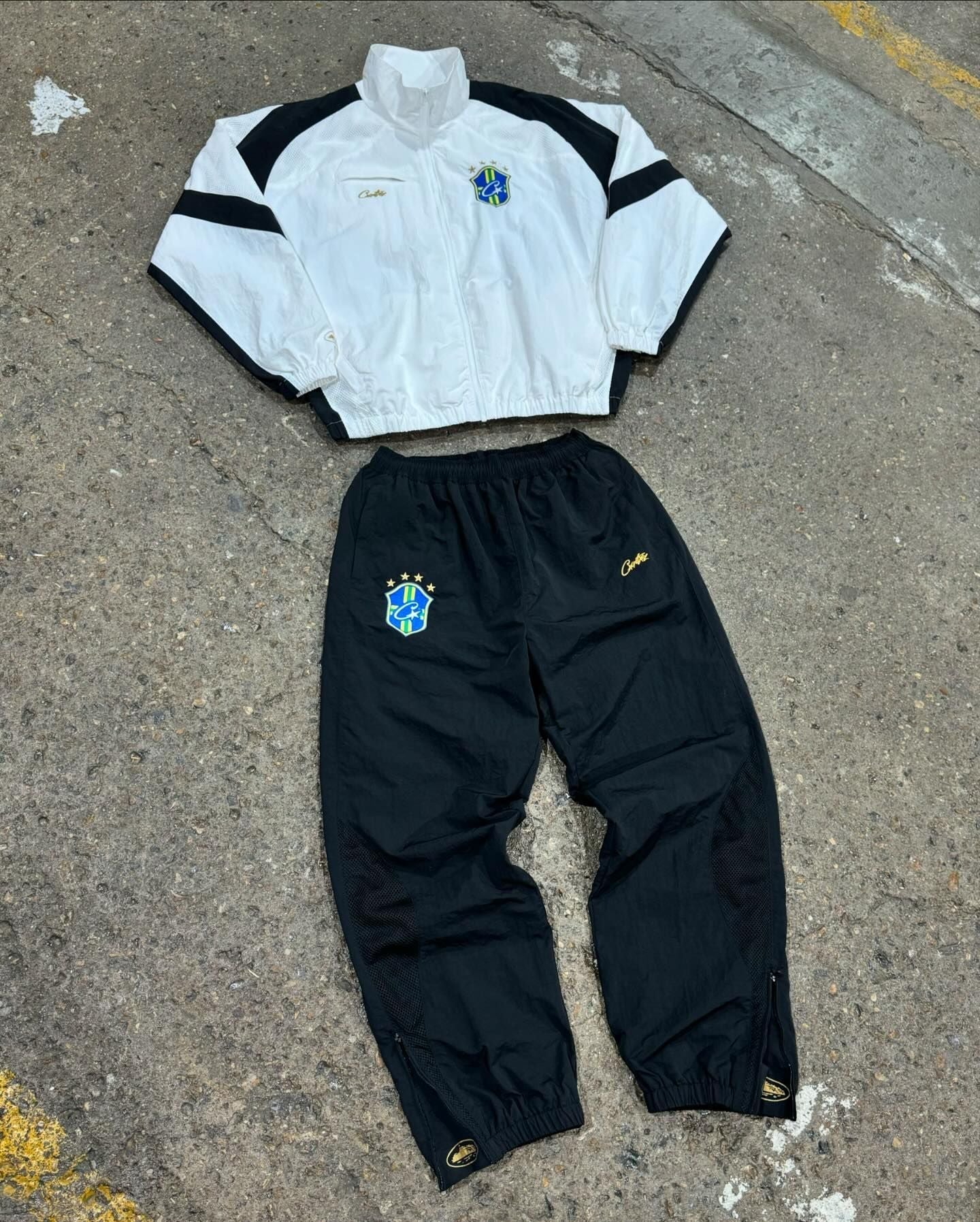 Pantalon de survêtement Corteiz x Brasil