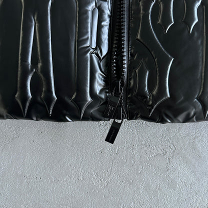 Chaqueta acolchada Trapstar Irongate con relieve negra