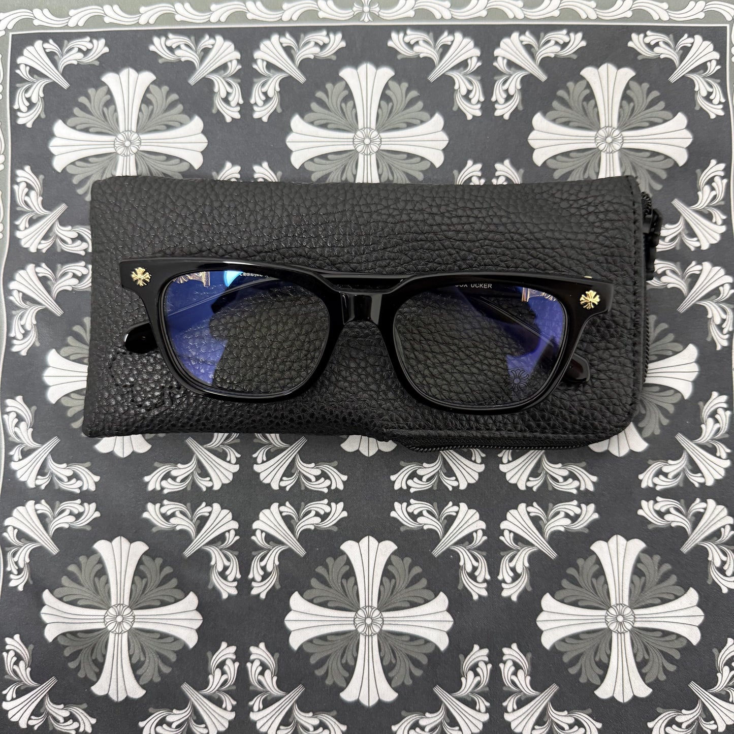 Lunettes Chrome Hearts