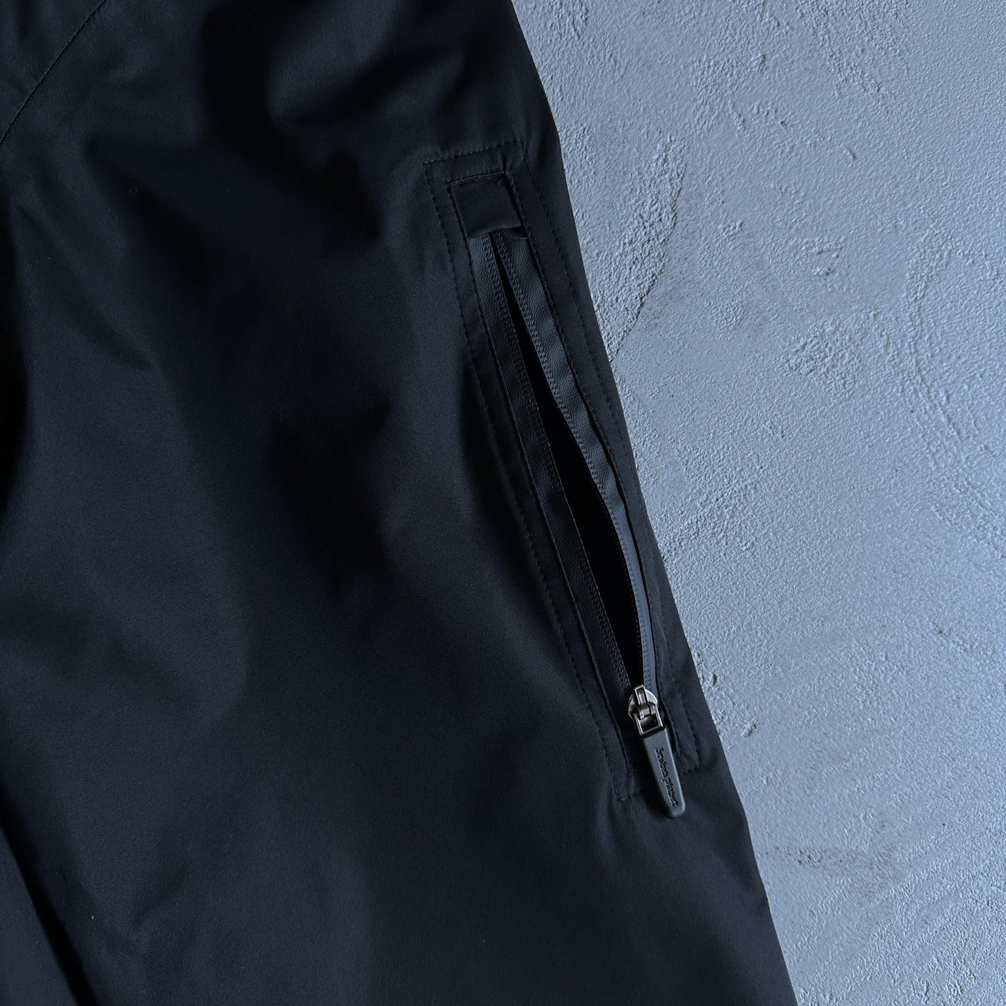 Veste imperméable Broken P